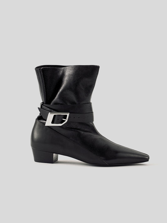 NOAH ankle boots